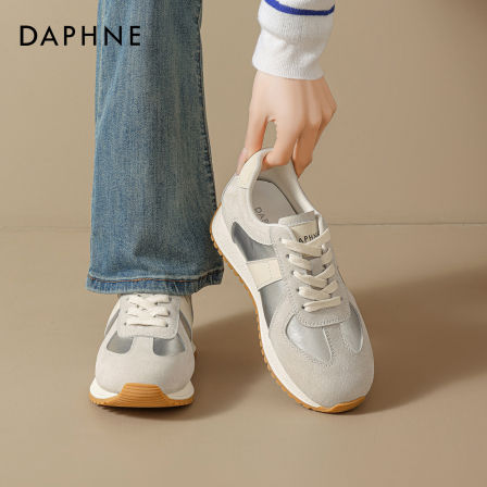 达芙妮厚底德训鞋女2026春季新款轻便不累脚阿甘通勤增高运动鞋子