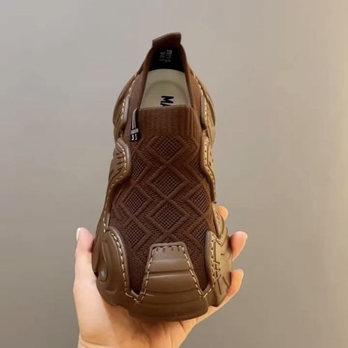 50981男鞋飞织网面鞋时尚小众透气轻便休闲运动鞋潮流轻奢男鞋主图