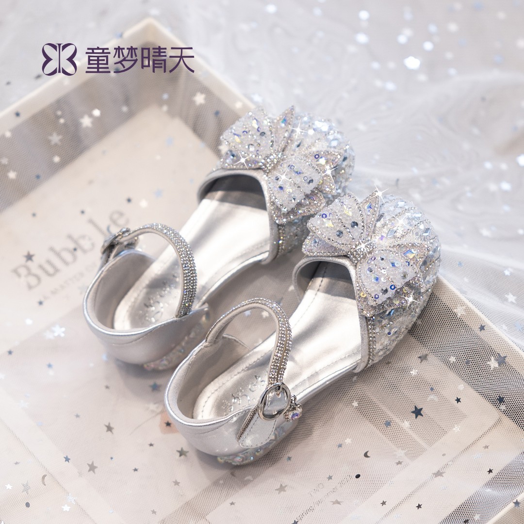 童梦晴天女童公主鞋小女孩夏季包头凉鞋耐磨软底水钻时尚舞台走秀主图