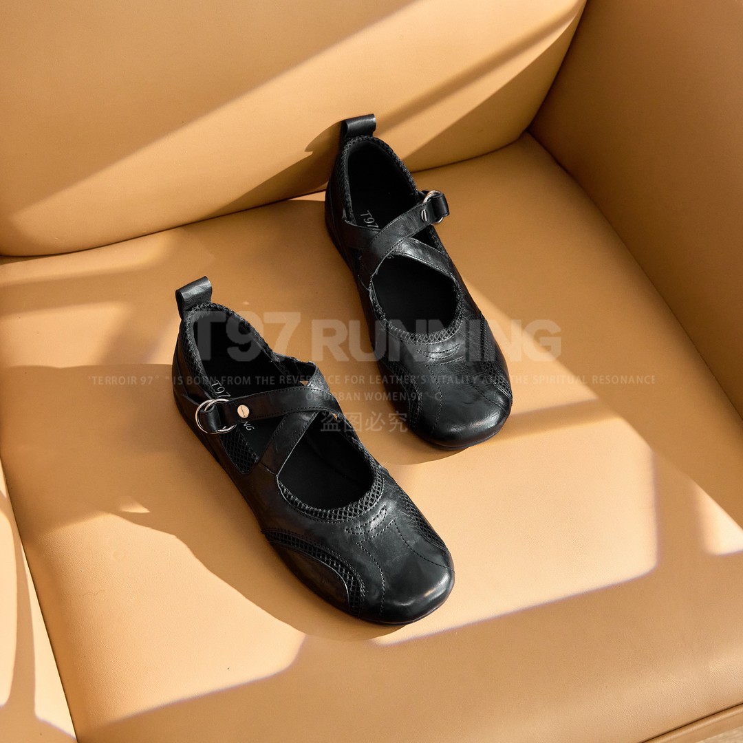 T97【胎牛版】新款透气网面交叉带百搭舒适平底时尚女士单鞋G3505主图