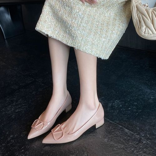 明星同款~V扣法式尖头粗跟单鞋女漆皮浅口鞋包头中跟平底鞋女单鞋主图