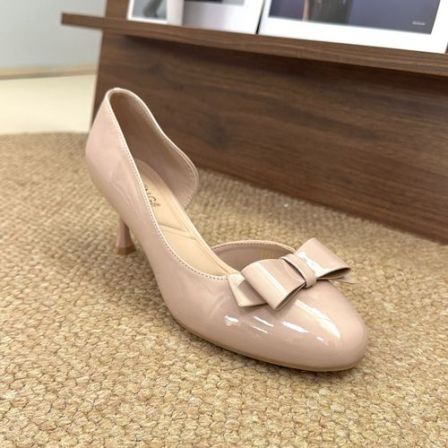 圆头一脚蹬夏季细跟高跟鞋浅口2026新款加肥加宽裸色单鞋大码女鞋