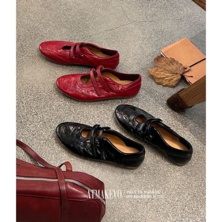 吕小布 | 出游季 纯手工限定版魔术贴平底极简小皮鞋玛丽珍女0685