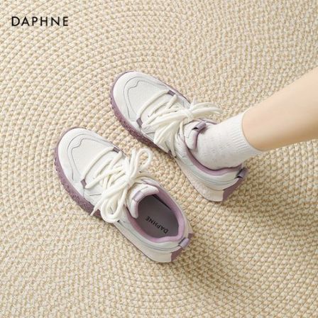 达芙妮2026春季新款系带德训鞋时尚休闲鞋潮流步鞋增高百搭女鞋