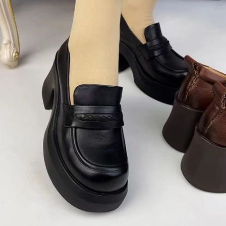 春季新款舒适超轻底复古英伦风百搭6cm牛皮小单鞋一脚蹬乐福女鞋