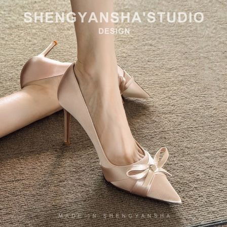 法式气质香槟色缎面尖头高跟鞋女2026新款细跟蝴蝶结温柔百搭婚鞋