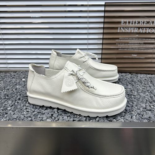 男士2026春季新款休闲鞋时尚百搭潮流男鞋透气轻便乐福鞋勃肯鞋男主图