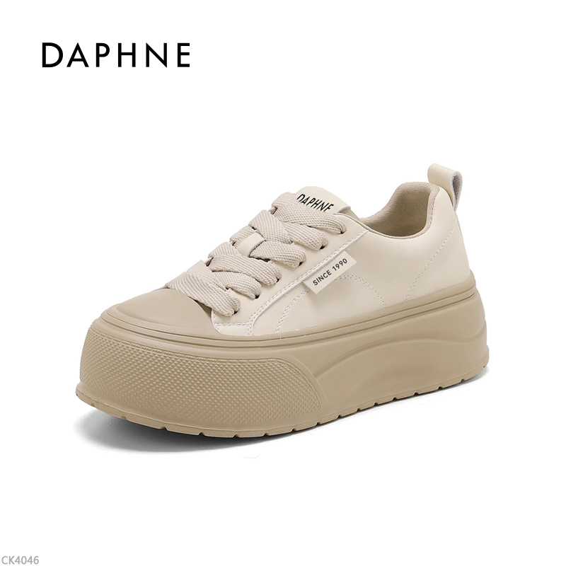 达芙妮新款运动透气交叉绑带板鞋ins平跟时尚休闲系带女鞋LL主图