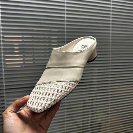 3cm/羊皮/新款编织镂空包头半拖鞋女时尚方头粗跟透气中跟皮拖鞋