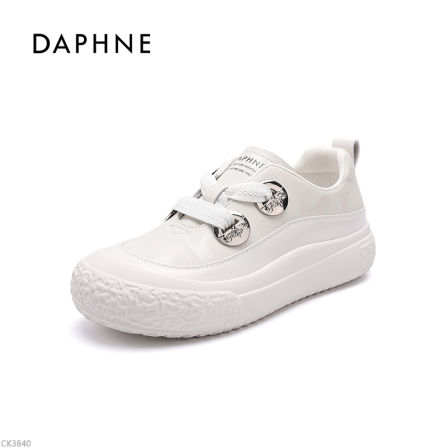 达芙妮新款板鞋系带单鞋秋季时尚休闲透气舒适百塔款女鞋LL