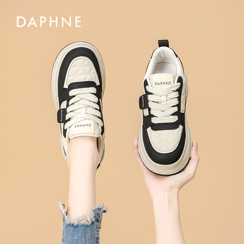 达芙妮板鞋女2026春季新款时尚百搭厚底小白鞋舒适简约休闲鞋女S 主图