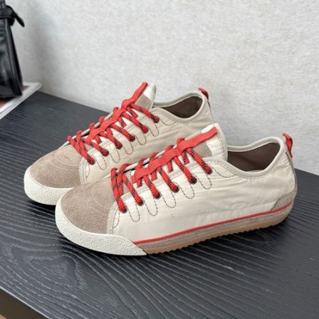 复古真皮软底休闲板鞋女2026春季新款圆头系带拼色百搭时尚帆布鞋