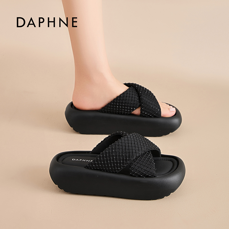 达芙妮夏季外穿增高海边凉拖鞋女2026新款厚底配裙子时尚一字拖S 主图