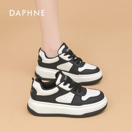 达芙妮厚底小白鞋女款2026春秋新款网红爆款百搭松糕休闲板鞋女S 