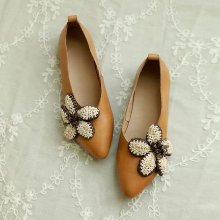 牛皮单鞋花朵复古文艺风平跟软底一脚蹬女士皮鞋春夏新款