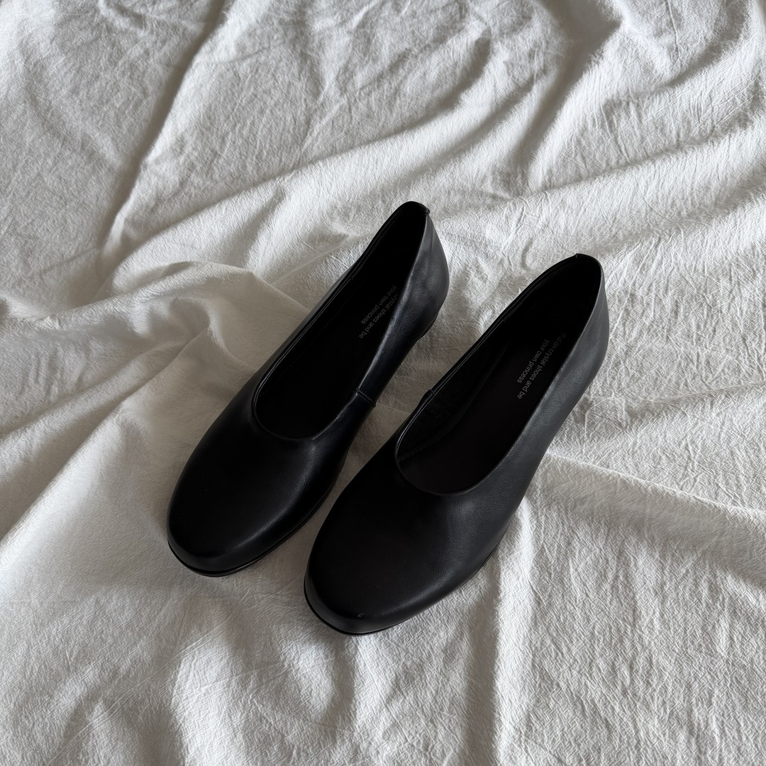 YDD/2026年新款日常高级质感精致简约浅口圆头低跟奶奶鞋/7028主图