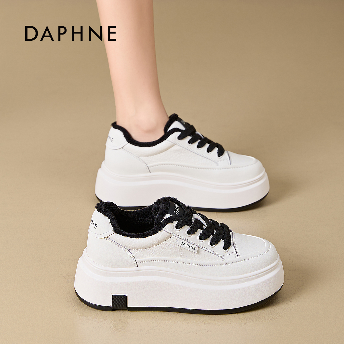 达芙妮今年流行的网红棉鞋女2026秋冬季新款松糕板鞋加绒面包鞋S 主图