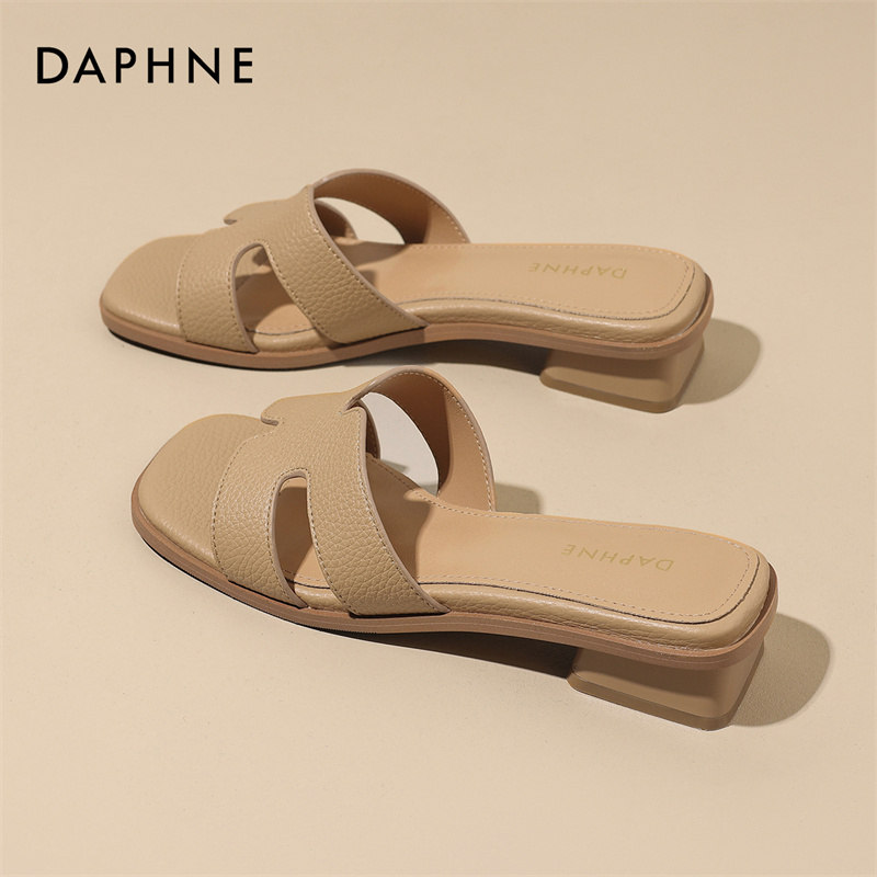 达芙妮官方正品夏季新品女鞋时尚法式低跟外穿拖鞋优雅一字拖鞋S 主图