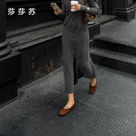 [幸运链]莎莎苏2026年春款软平底方头单鞋复古玛丽珍鞋Z76122A-12