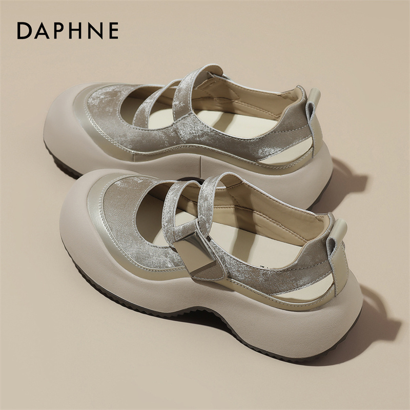 达芙妮罗马鞋女款2026新款夏季外穿厚底超火不累脚百搭镂空凉鞋S 主图