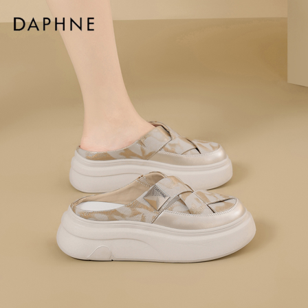 达芙妮穆勒鞋2026新款女夏季时尚百搭厚底增高休闲包头半拖鞋女S