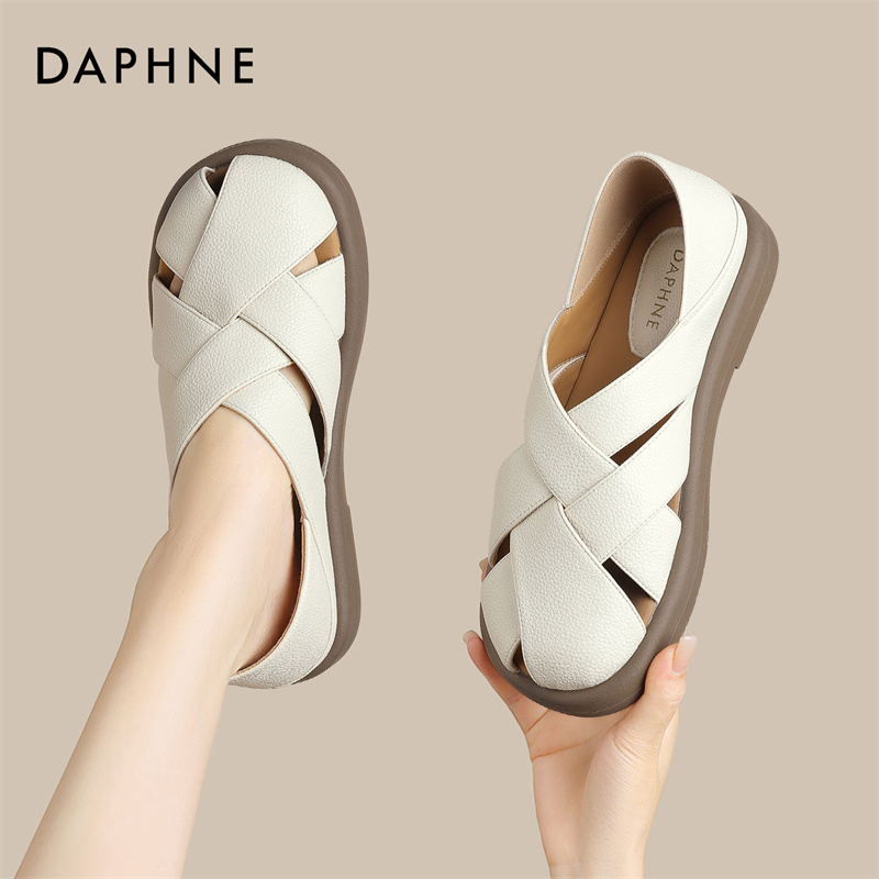 达芙妮凉鞋女2026新款夏外穿包头罗马猪笼凉拖编织镂空单鞋平底S 主图