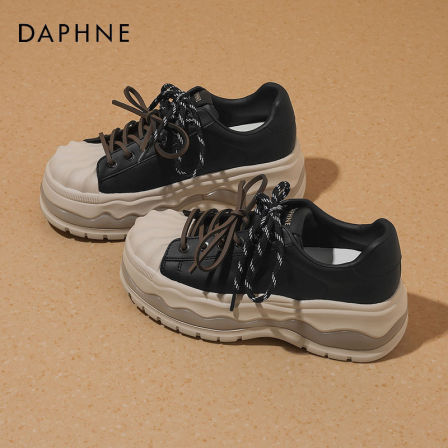 达芙妮贝壳头增高板鞋女生2026春季新款小众设计厚底运动休闲鞋S