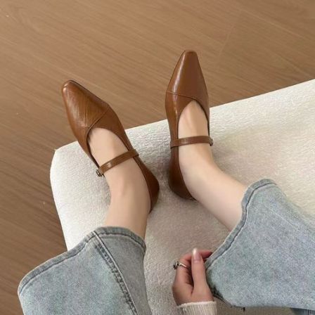 倩倩家春款时尚单鞋