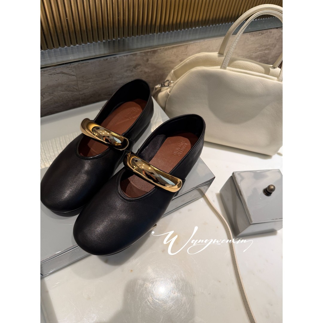 【王雯馨】“有一道光”走进 我们的 生活里！小牛皮 平底 单鞋主图