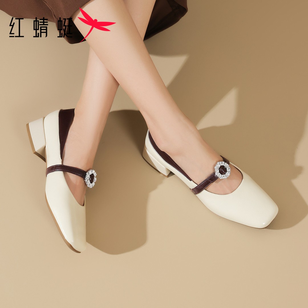 红蜻蜓女士中跟百搭复古浅口水钻装饰法式学院风方头粗跟时尚单鞋主图