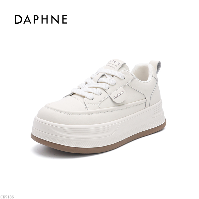 达芙妮2026春季新款潮流轻便休闲板鞋女增高厚底百搭运动小白鞋LL主图