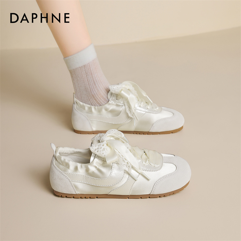 达芙妮2026新款时尚平底德训鞋软底运动鞋配阔腿裤芭蕾风休闲鞋S 主图