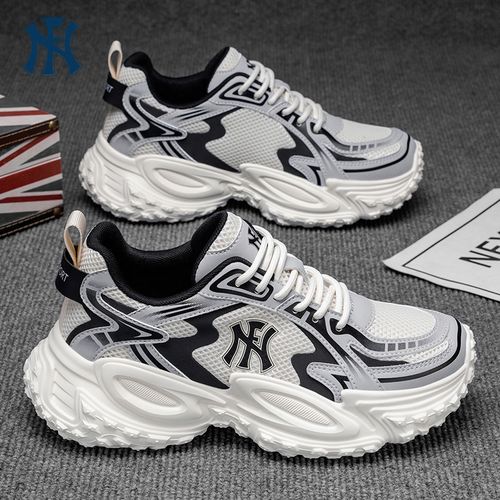 运动鞋男款爆款2026新款透气春季户外轮胎底防滑运动鞋网面鞋子主图