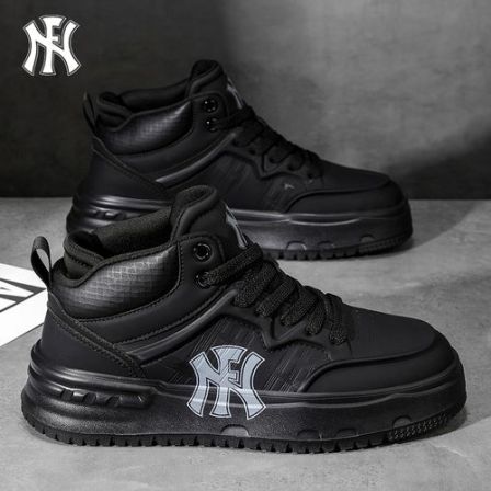 男鞋纯款新款增高运动板鞋男款百搭休闲鞋学生透气小白鞋男潮鞋