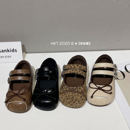 左左家小童圆头软底演出小皮鞋2026春新款女童可爱甜美洋气公主鞋