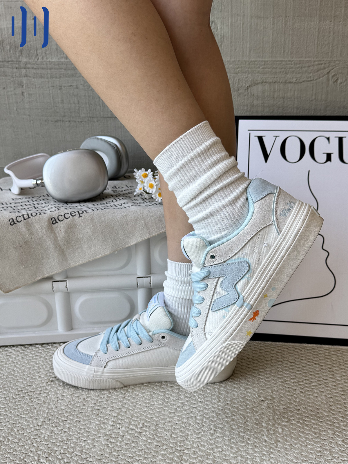 顽刻ollieskate小金鱼配色春季校园风W系列低帮男女国潮滑板鞋主图