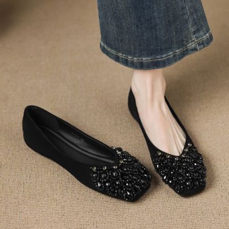 法式浅口单鞋一脚蹬大小码34-43气质水钻方头平底软底新娘鞋婚鞋