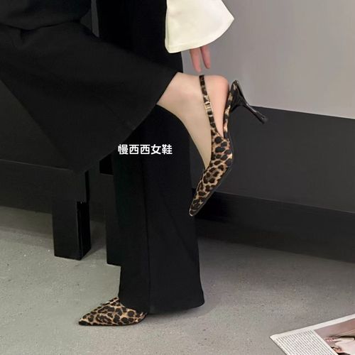 慢西西新品绒面春夏新品一字带尖头豹纹高跟鞋包头凉鞋单鞋仙女风主图