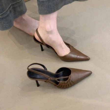 2026新款春季高级复古法式高级感尖头时装露跟细跟女高跟单鞋