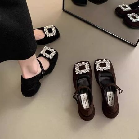 啄木鸟水钻方头粗跟单鞋女鞋2026新款春季仙女风气质复古玛丽珍鞋