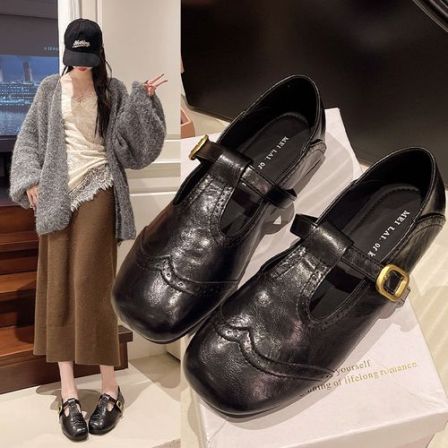 黑色小皮鞋女配裙子2026春季新款法式英伦风复古平底方头乐福单鞋