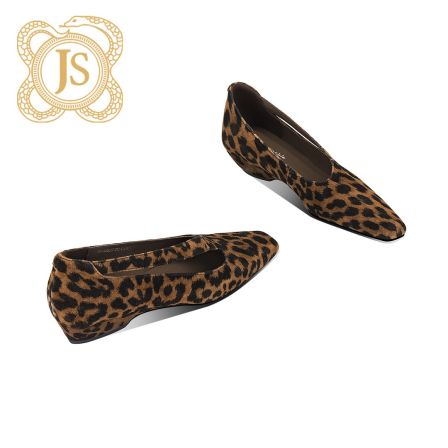 已开价，1041D56217休闲女士复古包头时尚欧美方头粗跟浅口单鞋