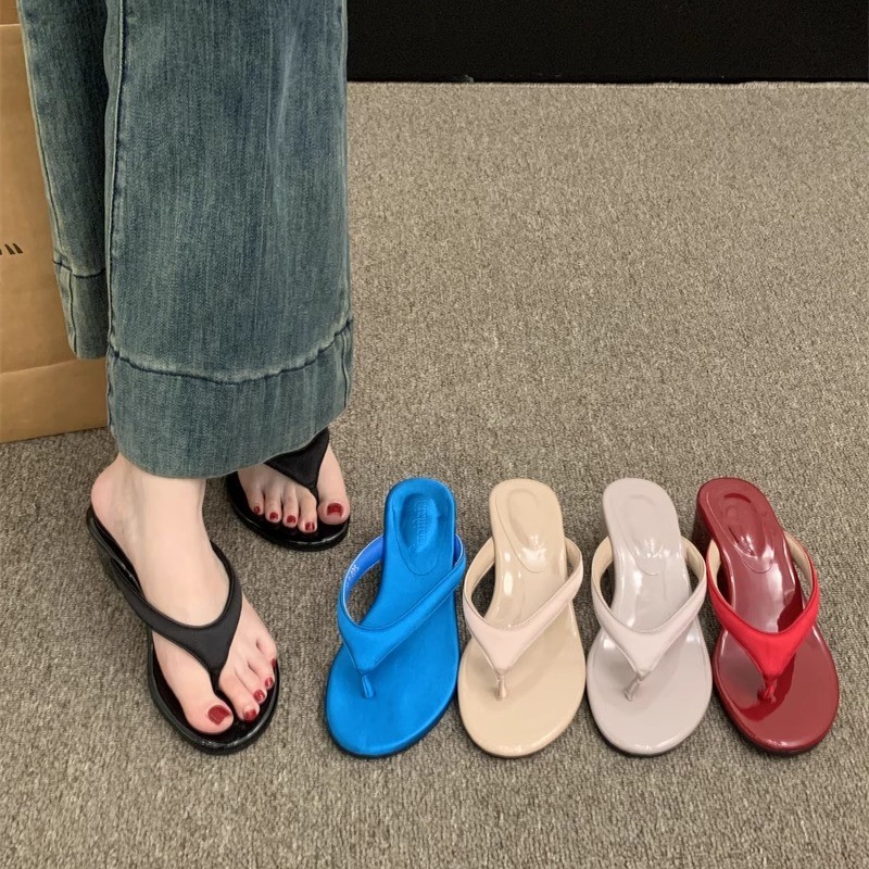 气质坡跟夹脚人字拖鞋女鞋子外穿2026夏季配裙子凉拖高跟凉鞋主图