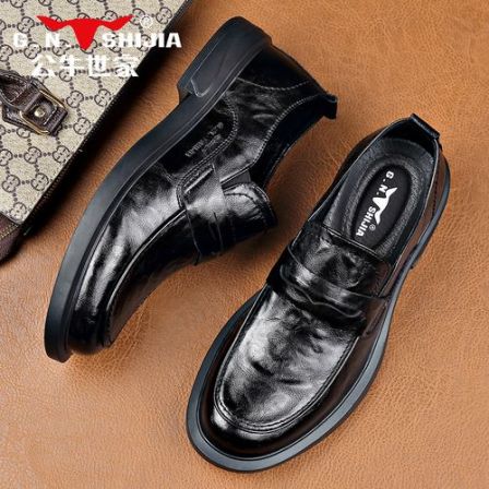 公牛世家秋季新款软底一脚蹬休闲皮鞋男士真皮透气商务英伦风男鞋