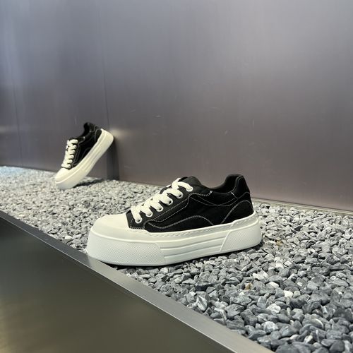 2026春夏新款男士休闲时尚增高厚底韩版帆布超轻百搭透气运动板鞋主图