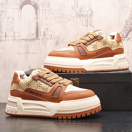 轻奢厚底时尚压花新款男士韩版板鞋潮鞋主图