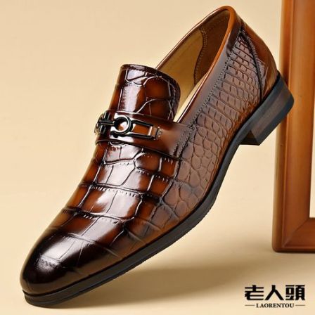 老人头轻奢高端男士商务正装皮鞋尖头鳄鱼纹夏季透气英伦风百搭