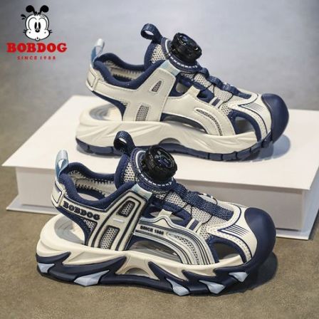 Bobdog/巴布豆男童包头凉鞋2025夏季款防滑软底旋转扣儿童沙滩鞋