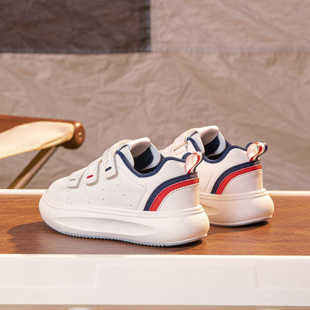 马克华菲官方正品男童运动鞋春季新款软底舒适小白鞋户外踏春跑鞋