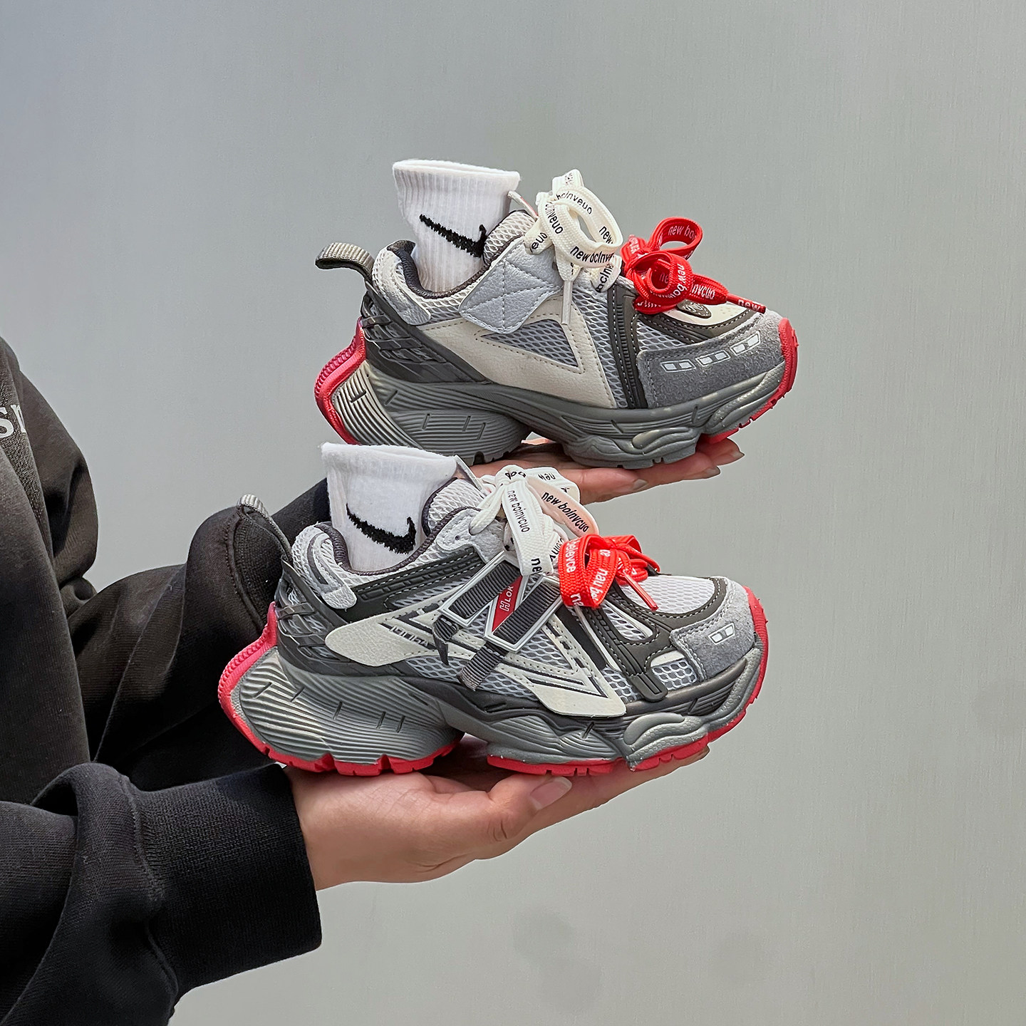 春季新款韩版儿童老爹鞋防滑透气男童运动鞋网面软底女童鞋子红色主图